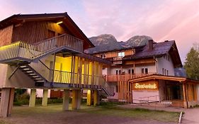 Seehotel Am Hallstaettersee Modern Rooms With Ac